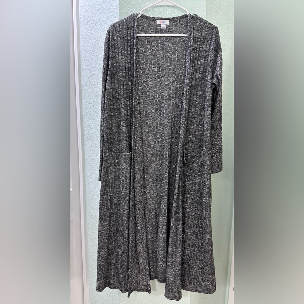 LuLaRoe Soft Textured Gray Cardigan, Med, NWOT